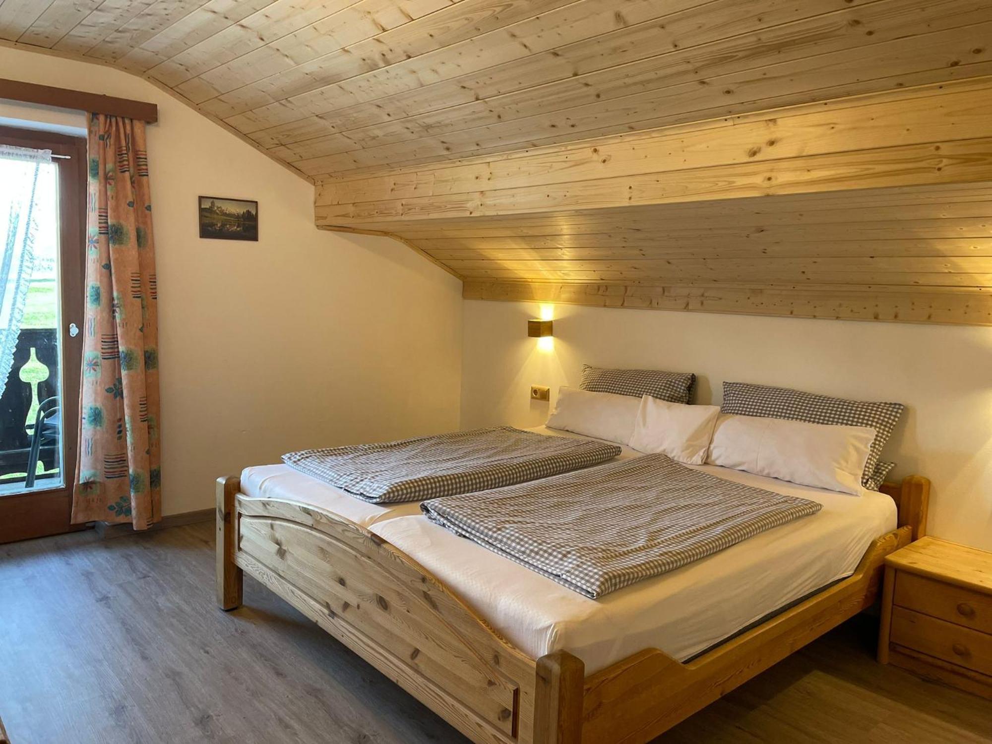 Zum Bergbauer Mittenwald Exterior foto