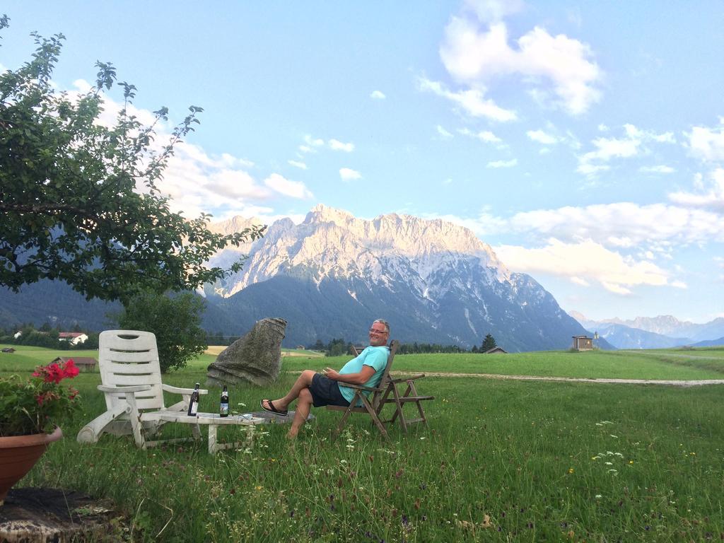 Zum Bergbauer Mittenwald Exterior foto