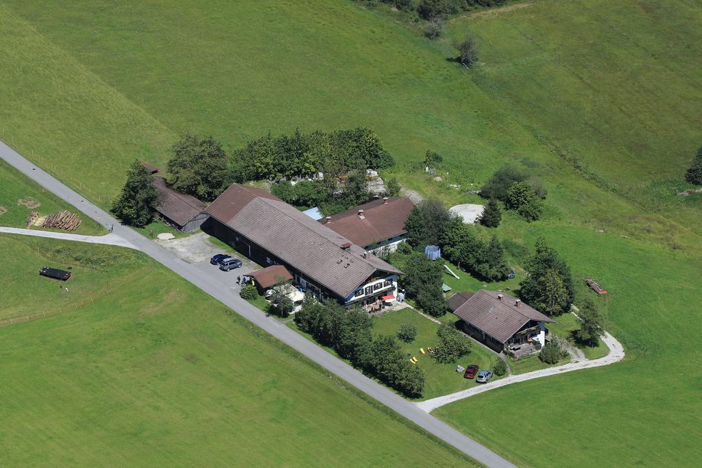 Zum Bergbauer Mittenwald Exterior foto