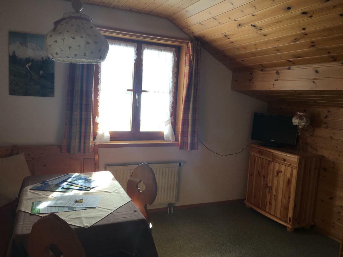 Zum Bergbauer Mittenwald Exterior foto